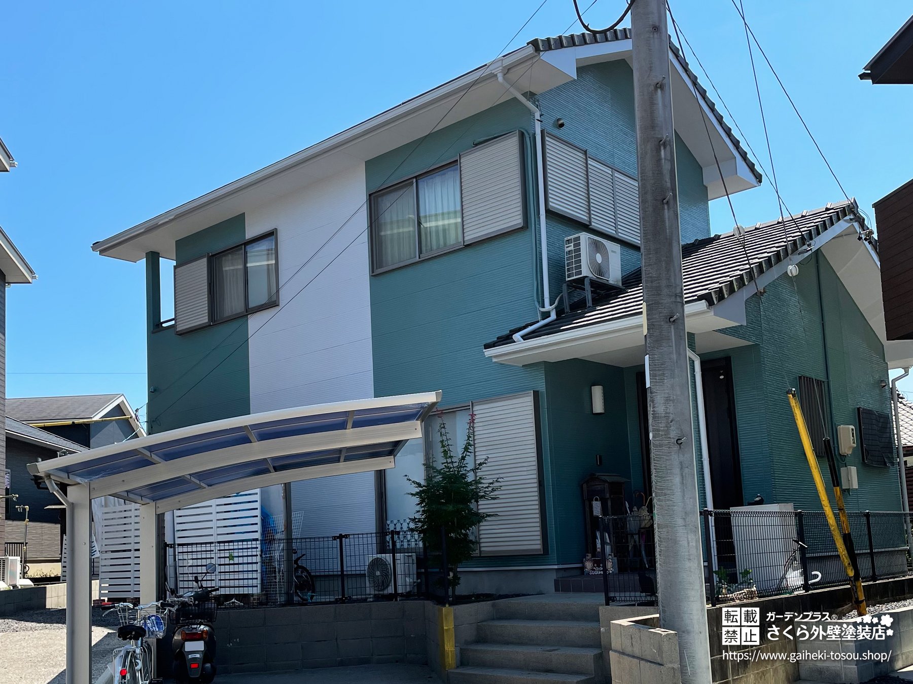 グリーンとホワイトで塗り分けた外壁デザイン