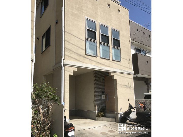 上品な雰囲気に仕上げたアイボリーホワイトの外壁塗装 さくら外壁塗装店 外壁塗装リフォーム工事専門店