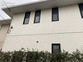 No.212 やわらかく優しい雰囲気のお住まいに仕上げた外壁・屋根塗装