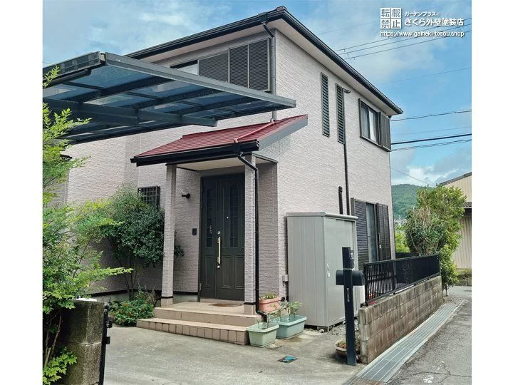 No.235 薄桃色や赤色を使ってかわいらしいお住まいに生まれ変わった外壁・屋根塗装[塗装後]