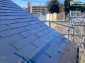 屋根塗装 色褪せや汚れ、カビなどの劣化が見られた既存の大屋根。紫外線の影響を抑制してくれるラジカル制御形塗料を使用しました。[塗装後の屋根の様子]
