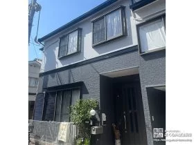 ホワイトとグレーのツートンカラー外壁が爽やかな外壁・屋根塗装工事