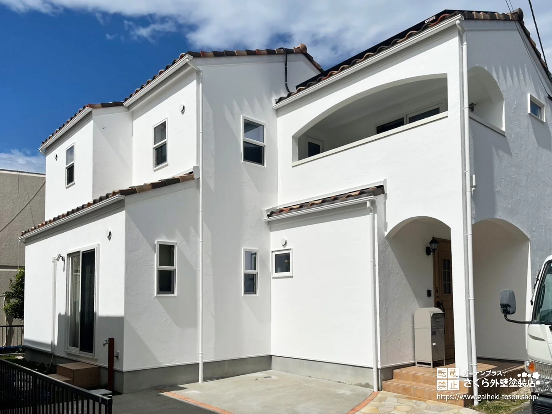 No.573 自然素材の漆喰塗料で上品な外観に仕上げた外壁塗装工事[塗装後]