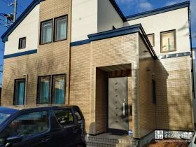 クリア塗装でタイル調外壁の意匠を活かした外壁塗装・屋根塗装工事