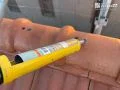 屋根塗装 高圧洗浄から上塗りまで丁寧に行い、美しい赤色の屋根に仕上げました。[コーキング処理]