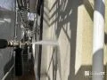 外壁塗装① 外壁全体を高圧洗浄でしっかりと洗い流し、丁寧に塗装を行いました。[外壁・高圧洗浄]