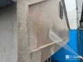 外壁塗装③ 経年による汚れが目立っていた外壁が、美しく生まれ変わりました。[外壁吹付け部・高圧洗浄]