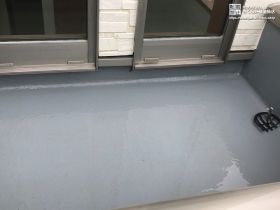 ベランダトップコート塗装