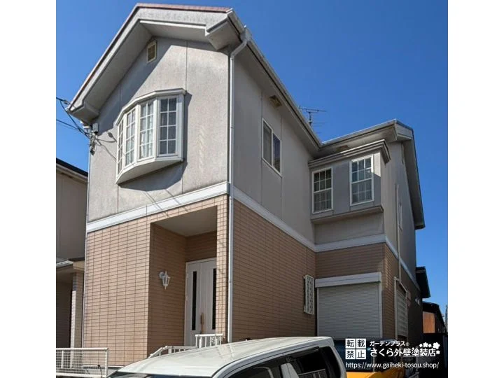 No.630 ベージュからブルーへ！爽やかな印象に生まれ変わった外壁塗装・屋根塗装工事[塗装前]