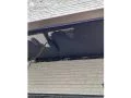 軒天塗装の様子 外壁のみならず軒天の塗装もしっかり行いました[軒天_中塗り]