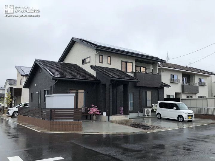 No.205 瓦風の屋根が引きたつ和モダンの外壁デザイン