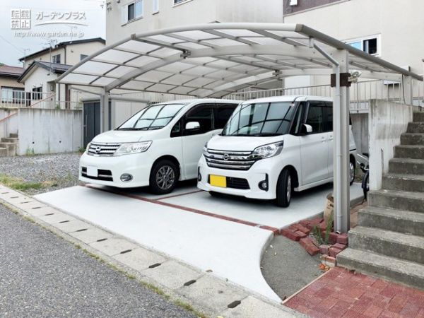 No.10782 彩り華やかで使い勝手の良い駐車スペースのリフォーム工事