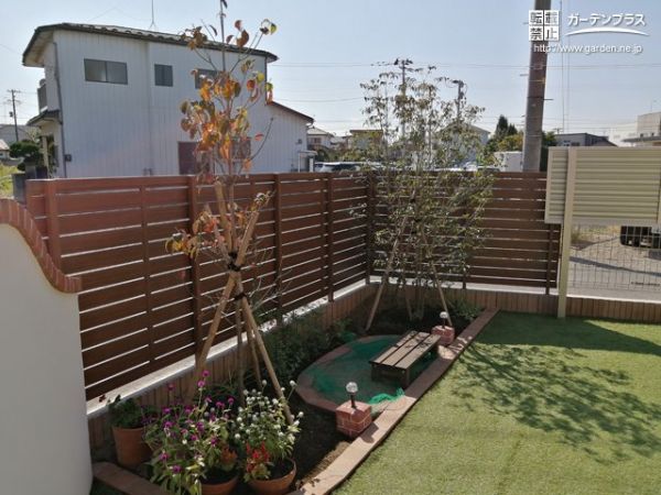 お庭をもっと楽しめる花壇やフェンスの設置工事 No 花壇 菜園 芝生の施工例 さくら外壁塗装店