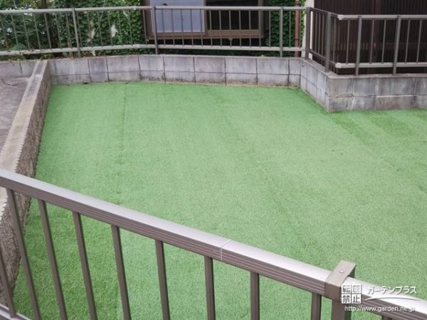 No.11695 清潔な状態を維持しやすい人工芝のお庭リフォーム工事