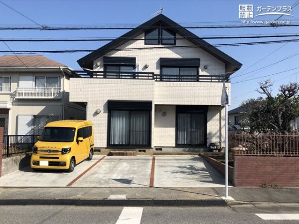 犬走りや土留めなどお困りごとも一緒に解決した駐車スペース拡張工事