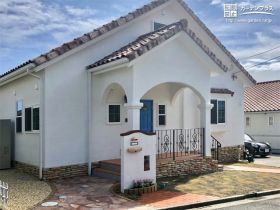 穏やかな南欧の景色を再現した新築外構
