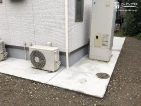 室外機の下も土間コンクリートを打設