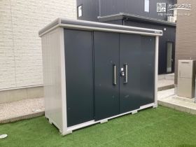 大きな物置を設置