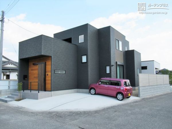 No.15990 モダンなお住まいを引き立てるミニマルな新築外構工事