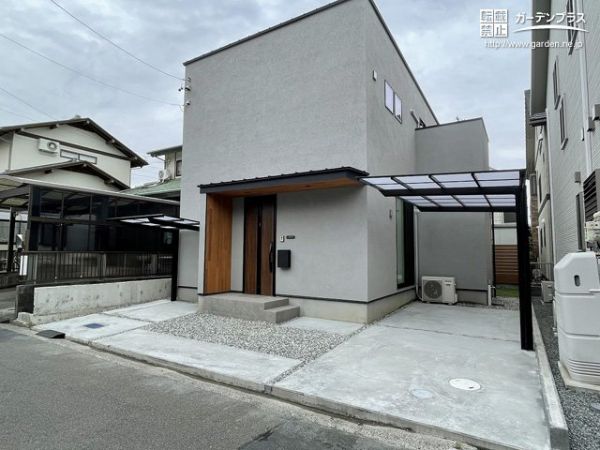 No.16505 建物と一体感を持たせたシンプルでもスタイリッシュな新築外構工事