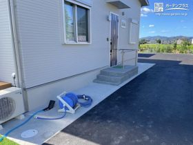 建物まわりをコンクリートで舗装