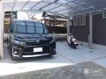 お車とバイクをすっぽり覆う明るく爽やかなカーポート設置工事