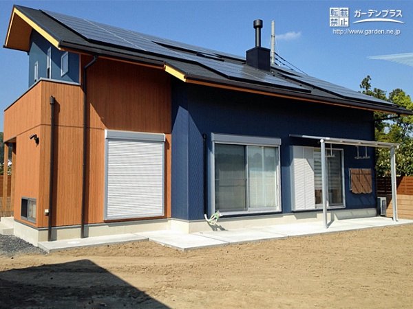 No.6512 モダンなお住いに調和した快適空間をつくるテラス屋根設置工事