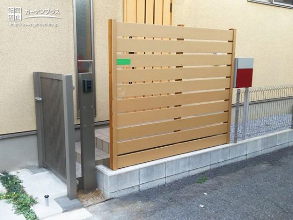門まわりに彩りを添え防犯性を高める門扉とポストの設置工事 No 54 門柱 門まわりの施工例 さくら外壁塗装店 門まわりに彩りを添え防犯性を高める門扉とポストの設置工事 No 54 門柱 門まわりの施工例 さくら外壁塗装店